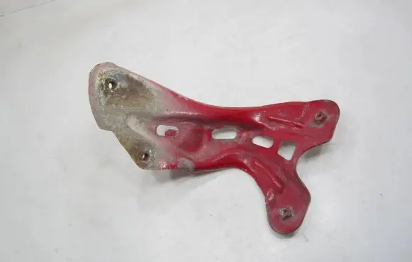 Volkswagen Golf V Fender mounting bracket 1K5821137 4EX100