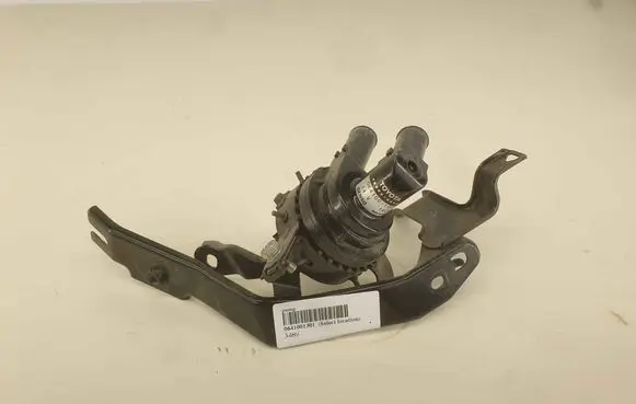 Toyota RAV 4 (XA40) Electric auxiliary coolant/water pump 0641001301