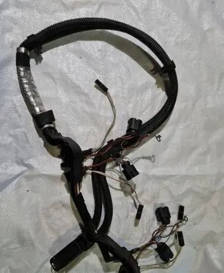 BMW 3 F30 F35 F31 Fuel injector wires 7599696