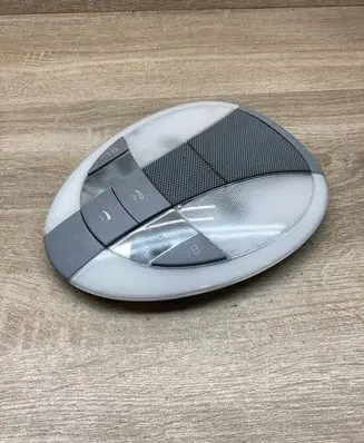 Mercedes-Benz E W211 Front seat light A2118206701 2JM008257