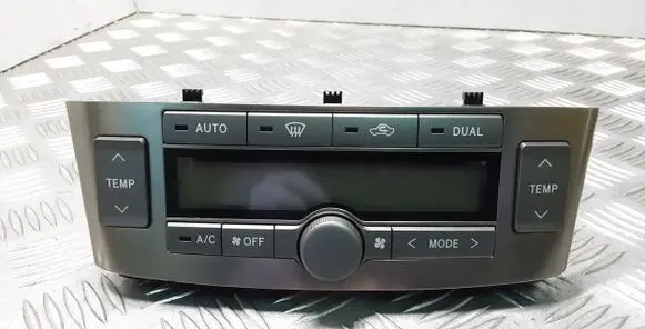 Toyota Avensis T250 Climate control unit 5590005200 MB1465703620