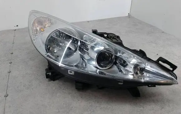 Peugeot 207 Headlight/headlamp