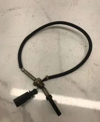 Audi A5 8T 8F Exhaust gas temperature sensor 059906088AK