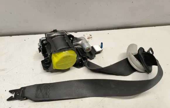 KIA Sorento Front seatbelt 88820C5001BGA