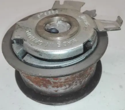 Audi A3 S3 8P Timing belt/chain tensioner 979669