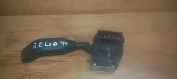 Renault Clio I Wiper control stalk