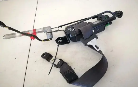 Volvo S60 Front seatbelt 8626240