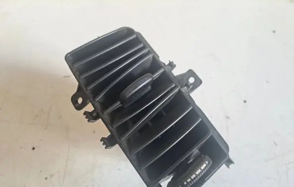 Volkswagen Crafter Dash center air vent grill A9068300154
