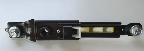 Hyundai Santa Fe Seat belt adjustment motor 