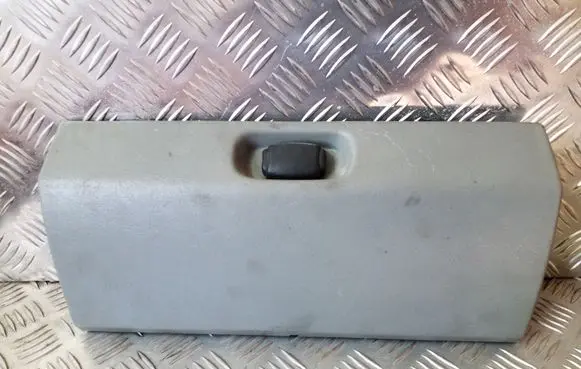 Opel Vivaro Glove box lid/cover 