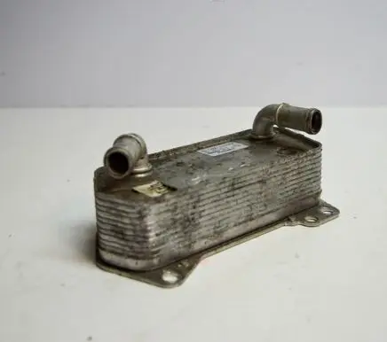 Volkswagen Jetta VI Transmission/gearbox oil cooler 02E409061D