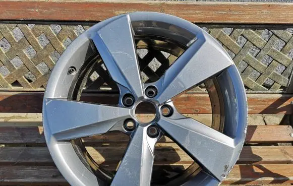 Seat Toledo I (1L) R17 alloy rim 