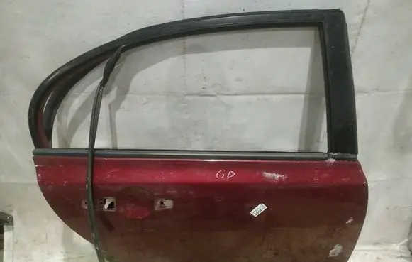 Honda Civic Rear door RAUDONOS