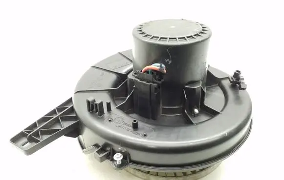 Volkswagen Polo V 6R Heater fan/blower 6Q1820015