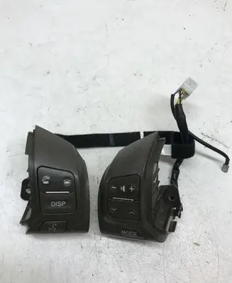 Lexus GS 300 350 430 450H Steering wheel buttons/switches F70CV174A