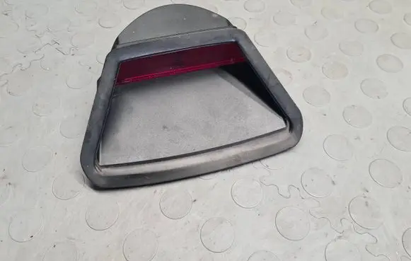 BMW 7 E38 Third/center stoplight 63258352788