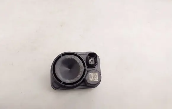 Lexus ES 300h (7th Gen) Alarm system siren 8904033040 2370006500