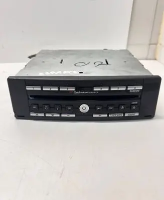Renault Espace IV Radio/GPS head unit trim R92S64780 8200089153 020366