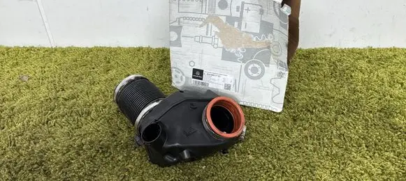 Mercedes-Benz CLA C118 X118 Intake resonator A6540907701 A6540901301