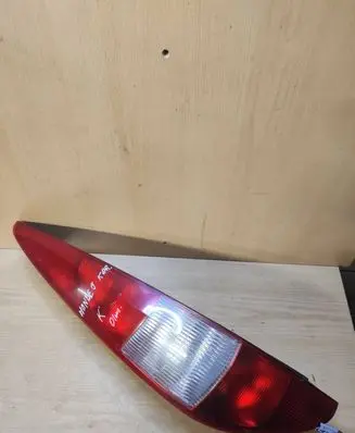 Ford Mondeo Mk III Rear/tail lights 1S7113405A