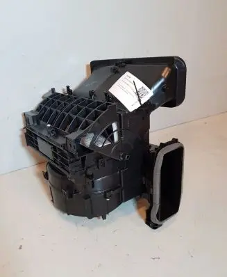 Nissan Qashqai J12 Interior heater climate box assembly 