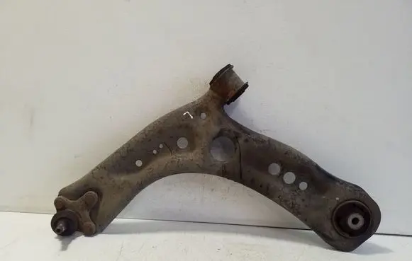 Front lower control arm/wishbone