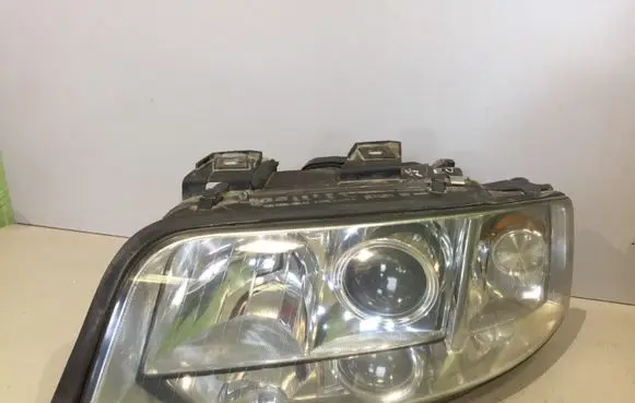 Audi A6 S6 C5 4B Headlight/headlamp