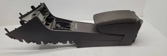 Volkswagen PASSAT B7 Center console 3C0858329H 508852 2703121935
