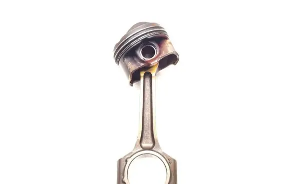 Ford Fiesta Piston with connecting rod 
