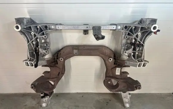 BMW 7 F01 F02 F03 F04 Front subframe 6793017 6797647 207995