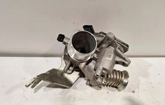 Fiat 500X Throttle valve 55277989