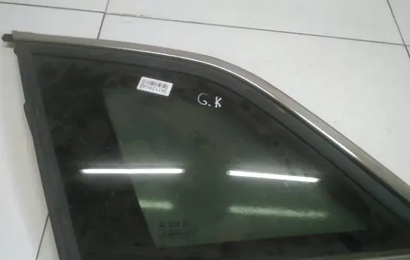 Opel Antara Rear side window AS3