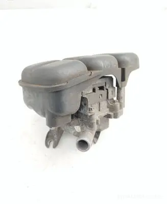 Mercedes-Benz E W210 Engine coolant pipe/hose A6111500304