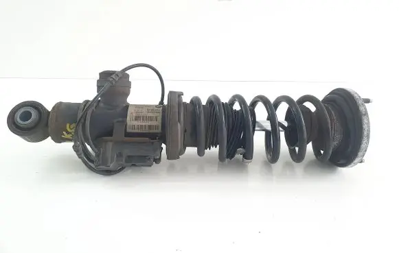 BMW 6 F12 F13 Rear shock absorber with coil spring 6850963