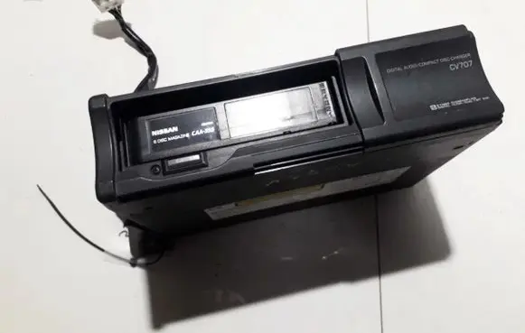 Nissan Primera CD/DVD changer PN2144U PN-2144U