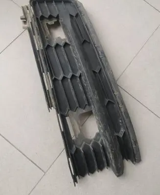 Skoda Kodiaq Front bumper lower grill 565807368 8116494