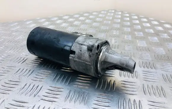 Mercedes-Benz S W221 Starter motor A0061514401