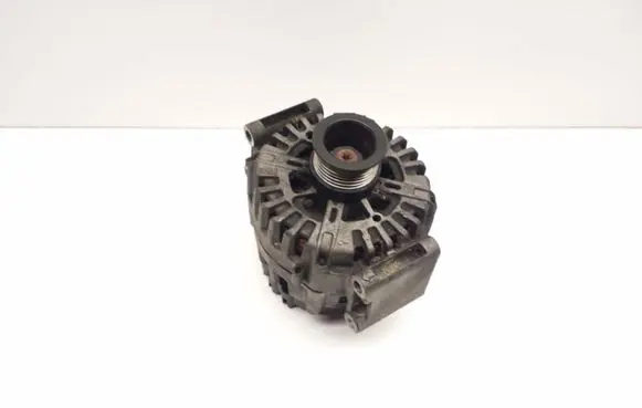 Mercedes-Benz C W204 Generator/alternator a0009067900