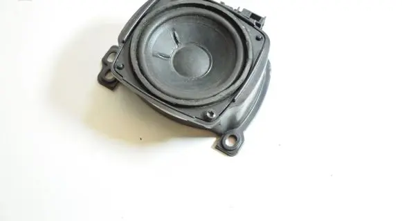 Audi A8 S8 D3 4E Front door speaker 4E0035411P 280380002 373071002