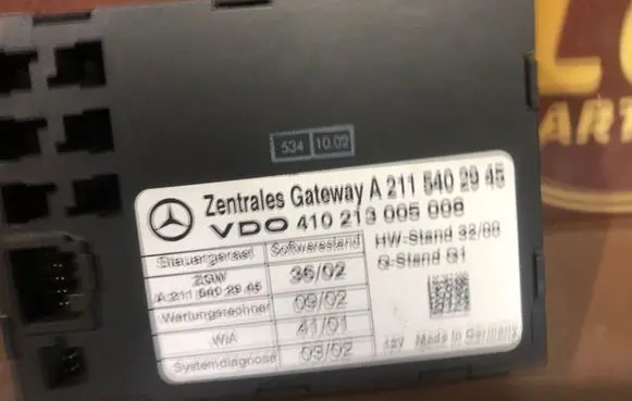 Mercedes-Benz E W211 Gateway control module A2115402945