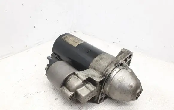 Mercedes-Benz C W205 Starter motor A6519064300 0001139085
