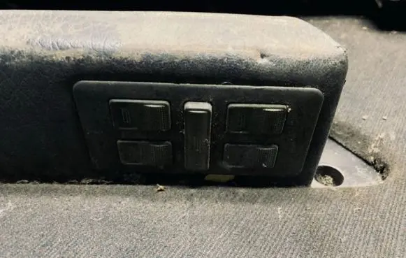 Audi A6 S6 C4 4A Electric window control switch