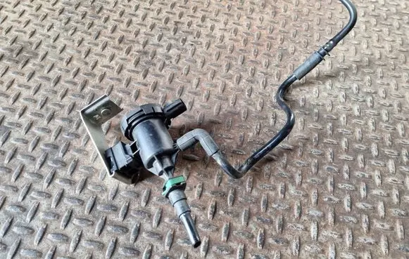 Vacuum valve