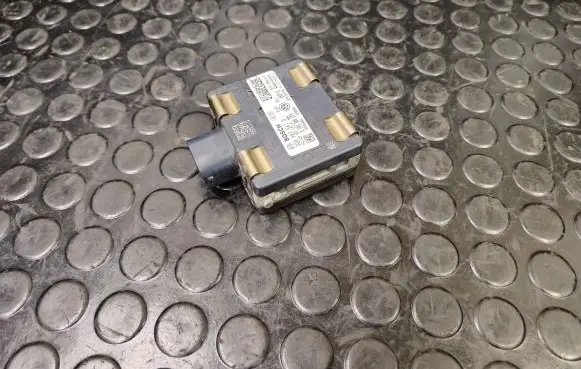 Distronic sensor radar