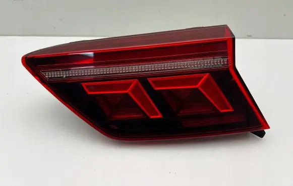 Volkswagen Tiguan Rear/tail lights