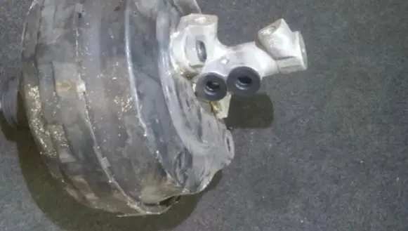 Audi A4 S4 B6 8E 8H Master brake cylinder