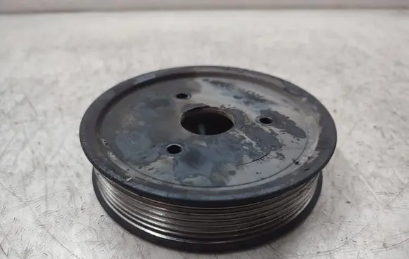 Opel Movano B Power steering pump pulley 8200357347