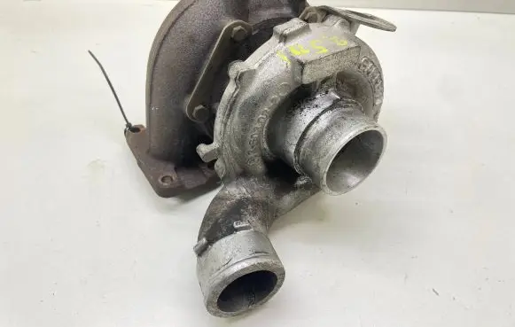 Audi A4 S4 B6 8E 8H Turbo