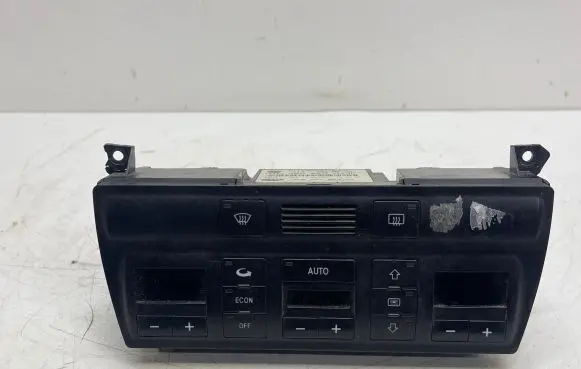 Audi A6 S6 C5 4B Climate control unit 4B0820043F 5HB00760400 D520000