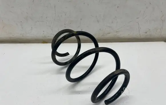 Nissan Qashqai J12 Front coil spring 